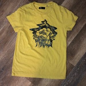Princess Polly yellow thrills t shirt